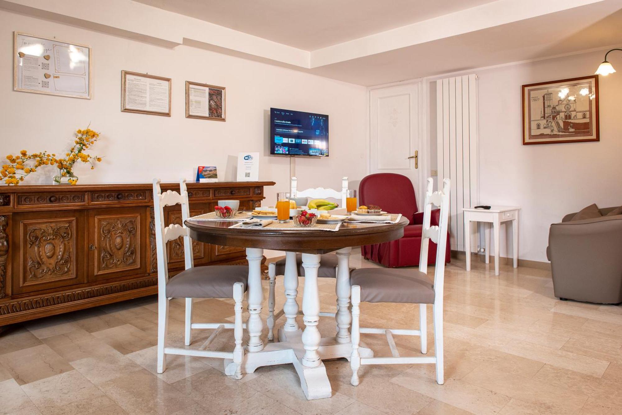 Appartamento Con Parcheggio E Giardino Assisi Dış mekan fotoğraf